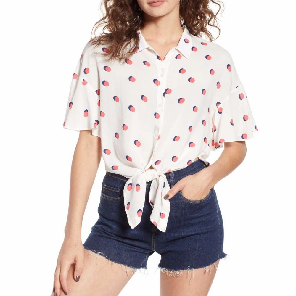 Lush tie hem flutter sleeve top